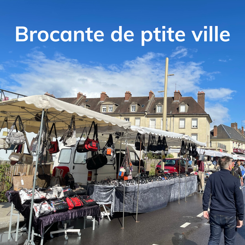 フランス- 小さな町のブロカント(Brocante)